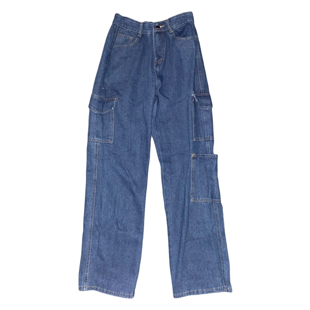 Blue high-waisted baggy cargo jeans